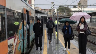 Два оползня парализовали движение поездов на линии R4: новые риски для пассажиров RUSSPAIN.COM