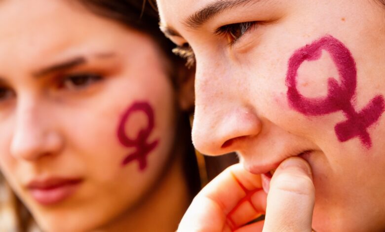 Испанские СМИ меняют правила: почему второй фамилии дают новый статус