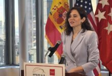 Ayuso требует снижения налогов на топливо и энергию из-за кризиса в Иране