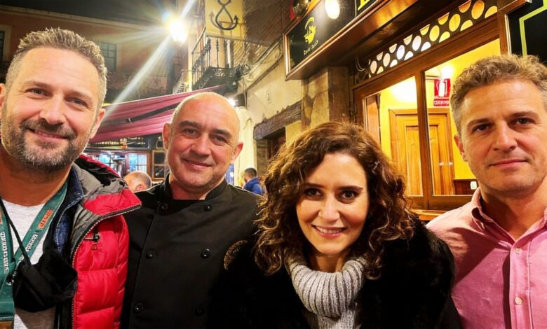 Вечер в Леоне: неожиданные связи между Ayuso и Quirón раскрыты