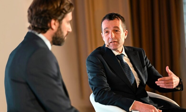 Акции Indra теряют позиции: новые слухи о смене руководства вызывают тревогу