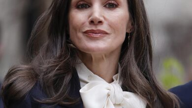 Знаменитости поддерживают королеву Летисию: неожиданный тренд в Испании RUSSPAIN.COM