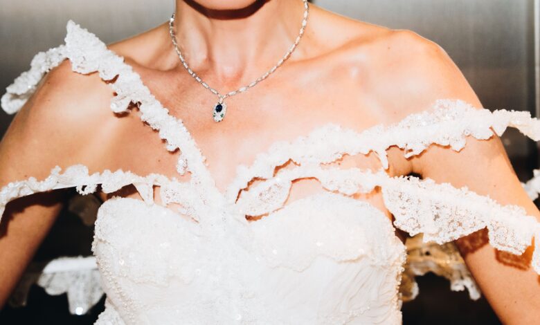 Nieves Álvarez Shines at Goya 2026 with 140,000 Euro Serpenti Jewelry