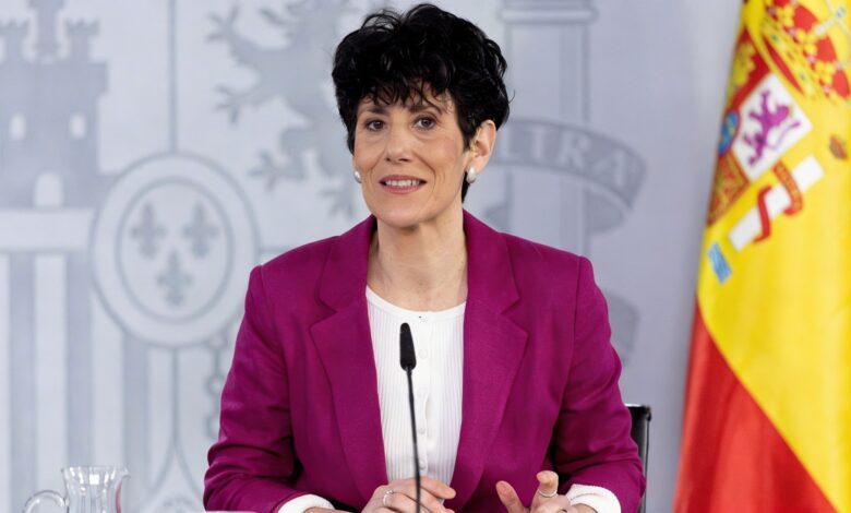 Испания закрепляет право на аборт в Конституции: что изменится для женщин