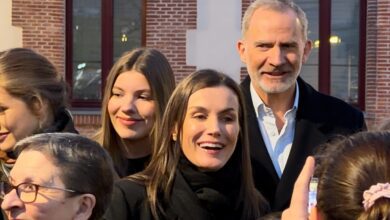 Королевская семья приняла участие в пасхальной процессии Карбанчеля без прессы RUSSPAIN.COM