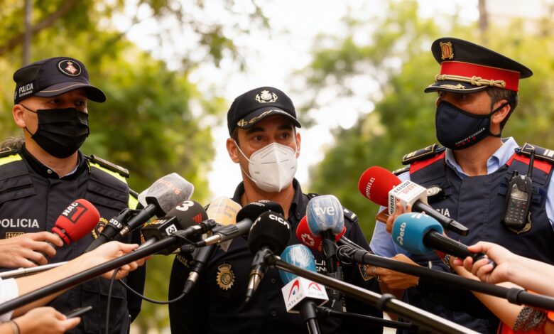 Суд отказал в снятии ограничений с полицейского по делу о преследовании в Индии