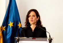 Ayuso respalda al alcalde de Móstoles tras la exigencia de investigación de la Fiscalía