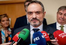 В Мостолесе разгорается скандал: экс-чиновница обвиняет мэра и партию в преследовании RUSSPAIN.COM