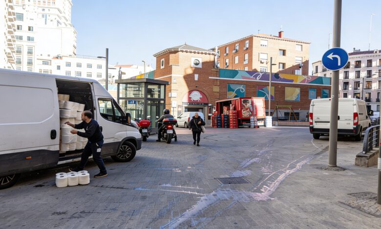 Пешеходная зона за 3 миллиона евро в Мадриде превратилась в парковку