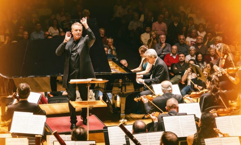 Впервые за 76 лет: Оркестр Валенсии выступил в Золотом зале Вены