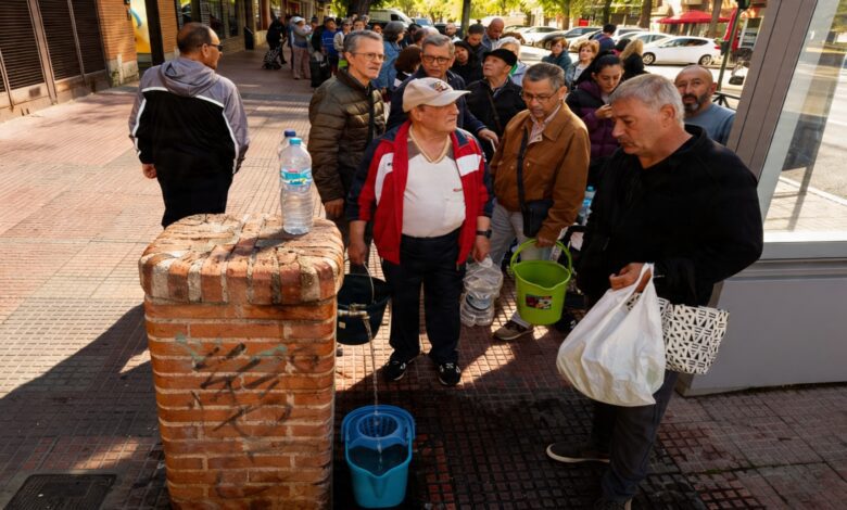 El agua vuelve a los hogares cómo la avería en Alcalá de Henares transformó la ciudad