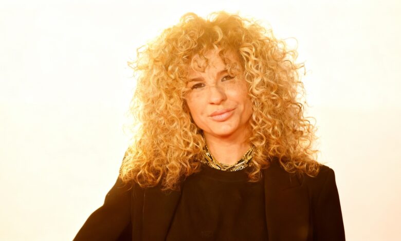 Шейла Касас объяснила, почему общество осуждает женщин за отношения с младшими