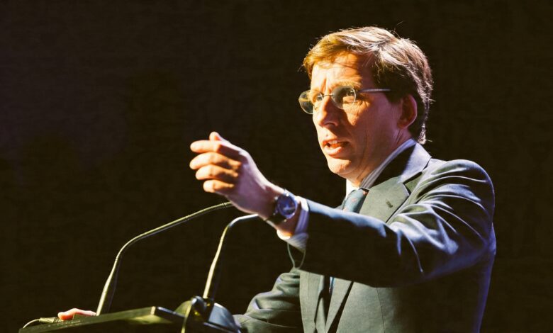 В Мадриде разгорелся спор из-за вручения ключа города Марии Корине Мачадо