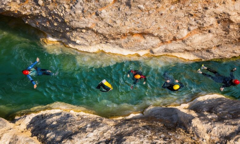 Спасатели реагируют на падение в горах Каталонии: экстренная эвакуация и критическое состояние