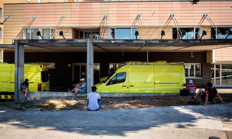 Student Dies in Lleida After Fall Two Flatmates Detained