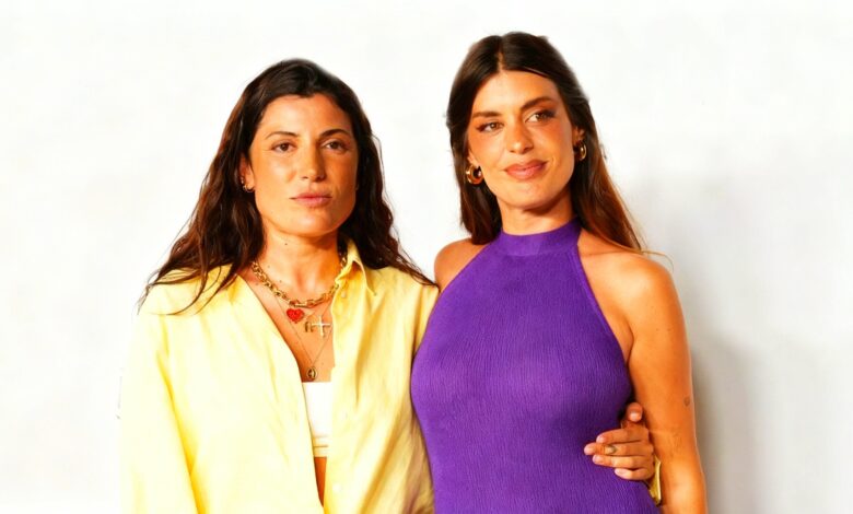 Dulceida и Alba Paul отмечают 10 лет вместе новой церемонией на пляже