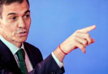 Правительство использует спор вокруг «приоритета национального» для усиления позиций