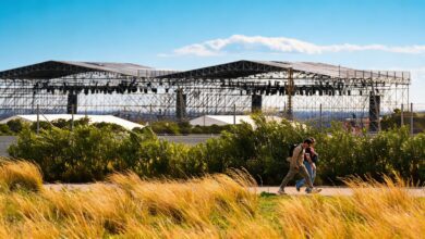 Сильный ветер срывает старт SanSan Festival: отмена первого дня в Беникассиме RUSSPAIN.COM