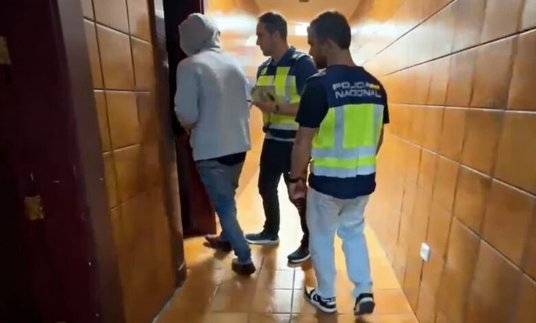Detienen a un médico en Canarias tras denuncias de acoso de 11 pacientes