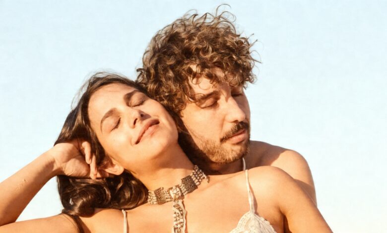 Lola Orellana Shows Pregnancy for the First Time: Couple’s Rare Gesture Before Birth