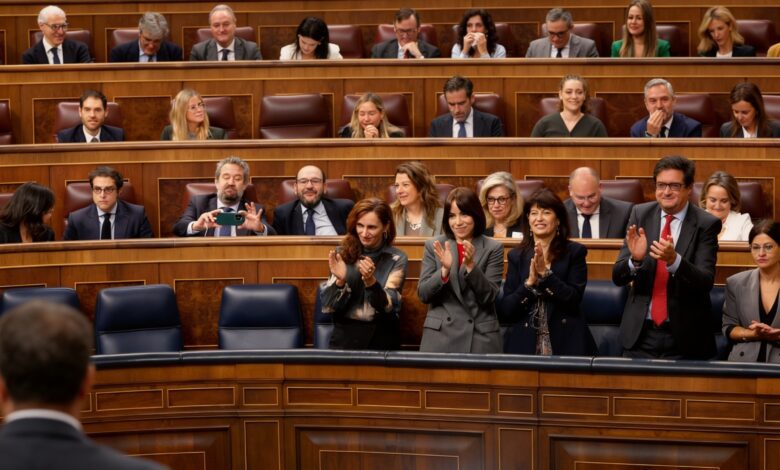 Два министра могут стать соперниками на выборах в Мадриде