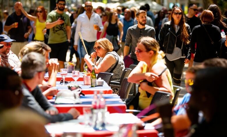 Barcelona Retains 84% of Terraces on La Rambla and Introduces Unified Style