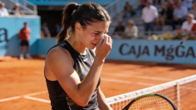 Mirra Andreeva выходит в четвертьфинал Мадрида после нервного матча и необычного инцидента RUSSPAIN.COM