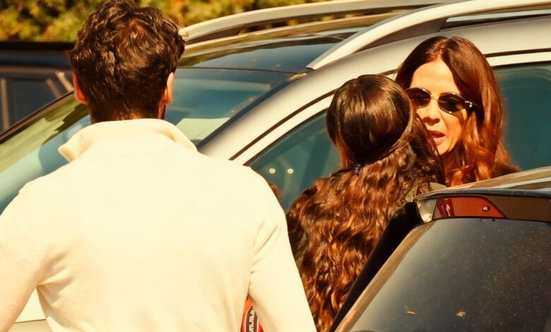 Тамара Горро и Кайетано Ривера: напряжённый момент на улице попал в объективы