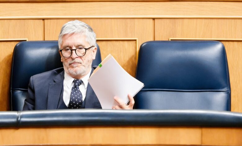 Внутренние документы Испании могут стать недоступны без решения парламента