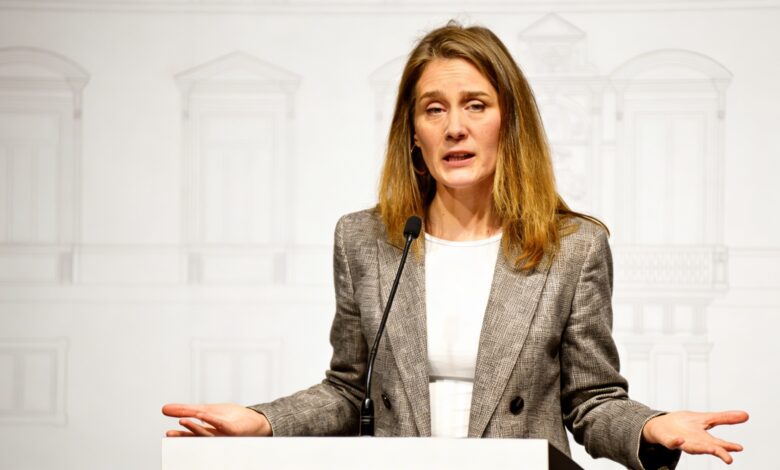 El líder de Comuns exige claridad a Rufián crece la incertidumbre política