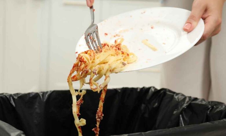 Multas de hasta 500000 euros España refuerza la lucha contra los desechos alimentarios