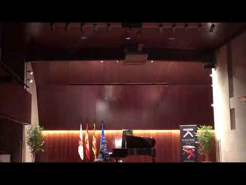 Россиянин стал призёром международного конкурса пианистов в Испании