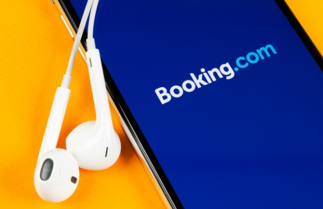 Airbnb и Booking обязали ежемесячно передавать данные об аренде в госорганы