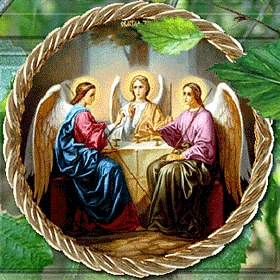 Сегодня православные христиане празднуют День Святой Троицы