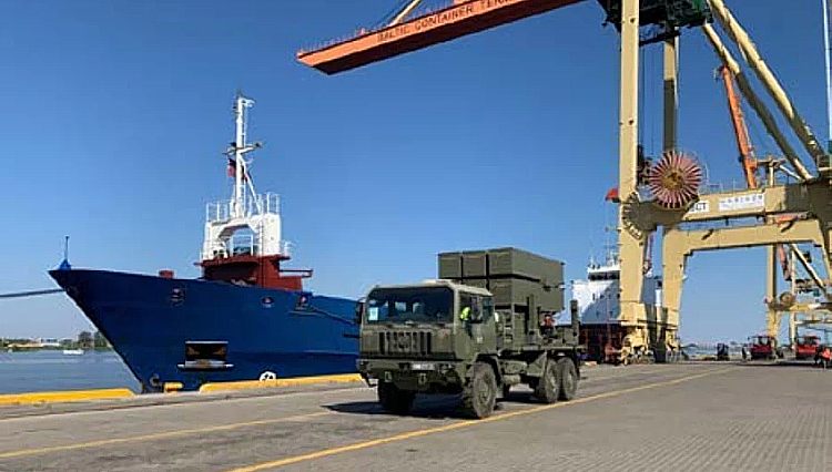 Llegada de la batería de misiles Nasams.