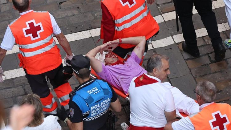 Четвёртое видео с Санферминес: 4-й из 8 забегов быков в Памплоне (Наварра, Испания)