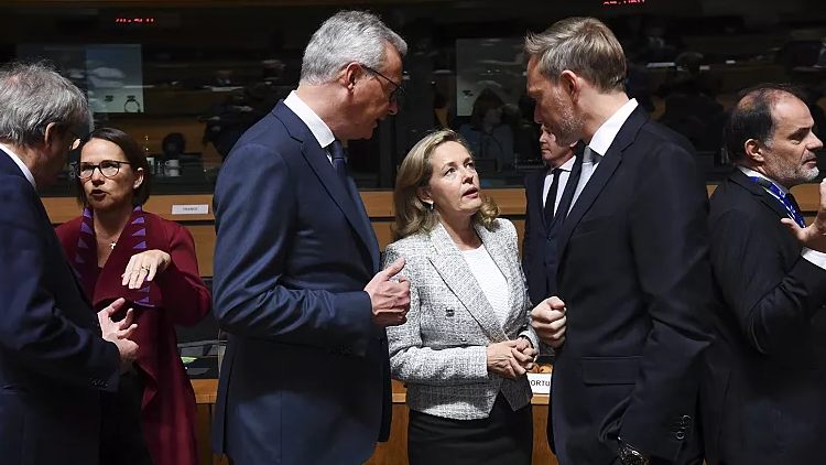 Под главенством Испании в ЕСовете страны ЕС вместе борются с долгом и бюджетным дефицитом