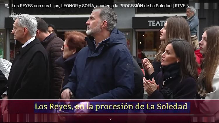 Королевская семья Испании на процессии «Одиночество и Беспомощность»