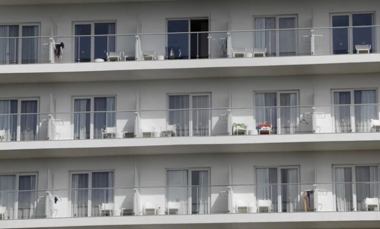 Немецкий турист в Пальме прыгнул в бассейн с балкона и погиб