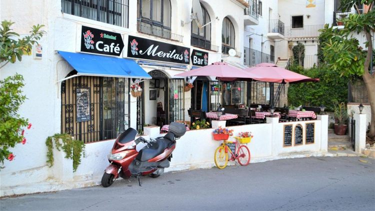 Расследование нападения с применением кислоты на украинца в Бенидорме