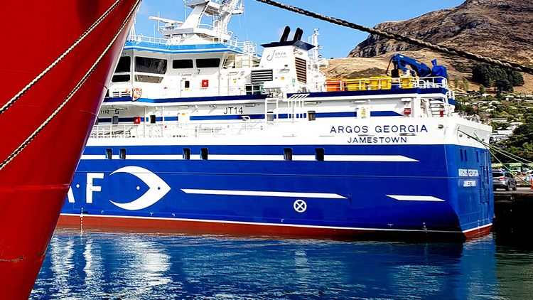 Рыболовецкое судно с испанцами и россиянами затонуло в Атлантике, есть погибшие