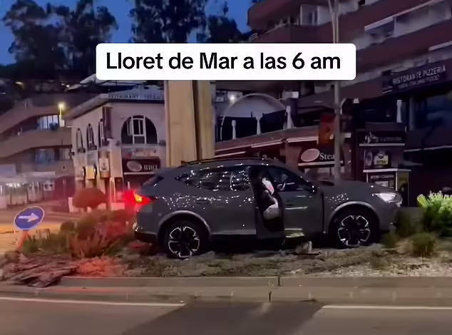 Пьяный турист въехал на машине в забор в Льорет-де-Маре