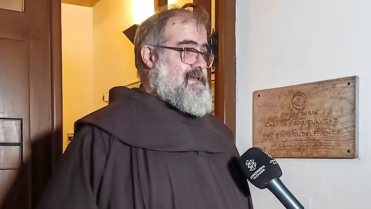 В Валенсиане мужчина напал на монастырь и почти до смерти избил монаха