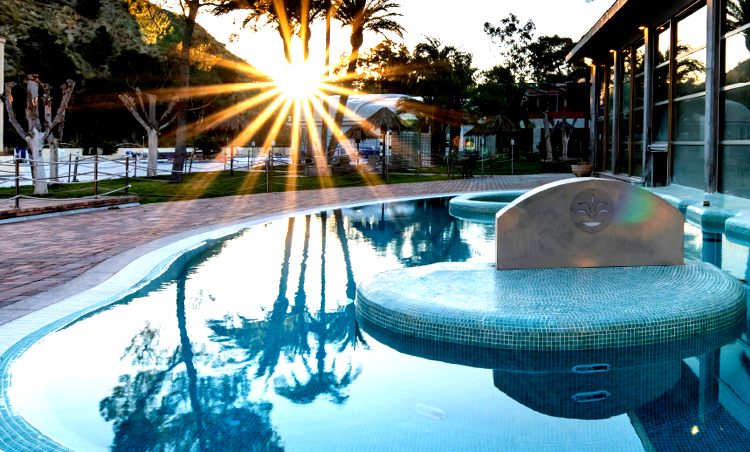 Море похолодало? Лучшие термальные источники и СПА в Испании. Начало