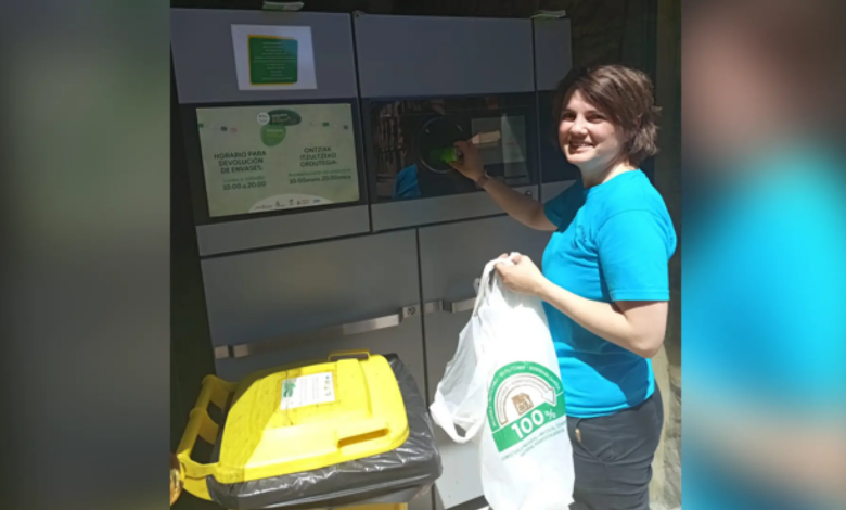Эксперимент с автоматами для возврата пластика: как Sangüesa меняет подход к переработке отходов
