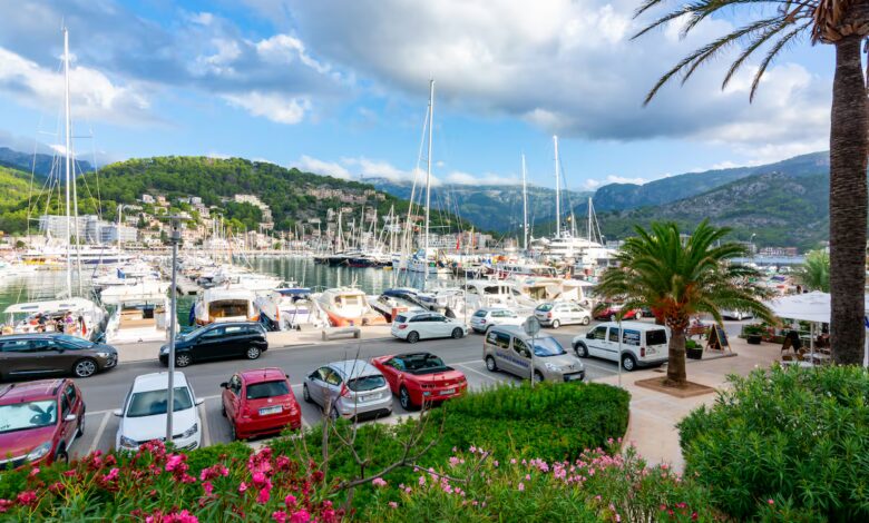 Конфликт за парковку в Сольере: местная жительница получила тяжелую травму после стычки с туристами