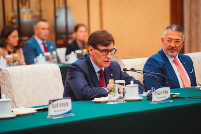 Сальвадор Илья завершил визит в Пекине и продолжает деловую поездку по Китаю