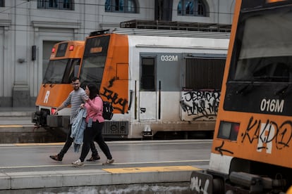 Движение поездов на линии R4 Rodalies в Таррагоне вновь оказалось под угрозой из-за технических сбоев
