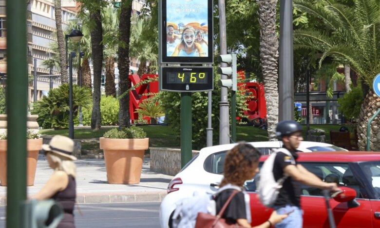 Испанию накрывает волна жары: экстремальные температуры в Мурсии, Аликанте и Валенсии