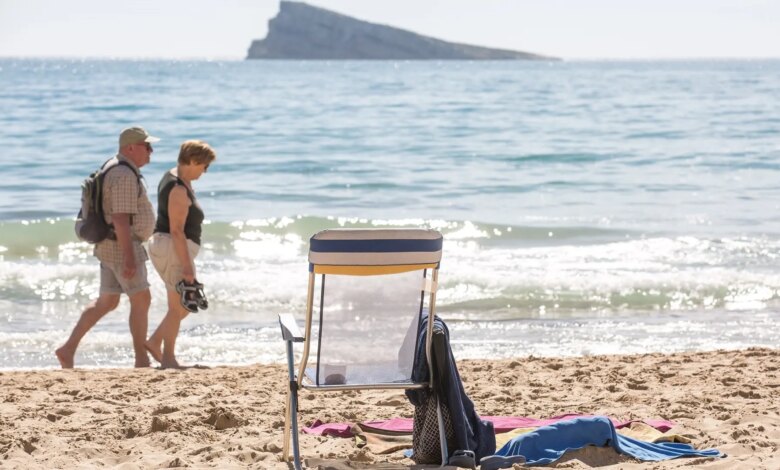 Почему летний отдых в Испании стал дороже, а отпуск короче